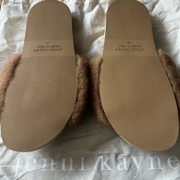 Jenni Kayne Shearling Slide Sandal. Never worn! - Picture 3 of 3